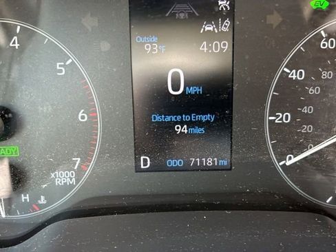 Used 2025 Toyota Corolla LE FWD image 9