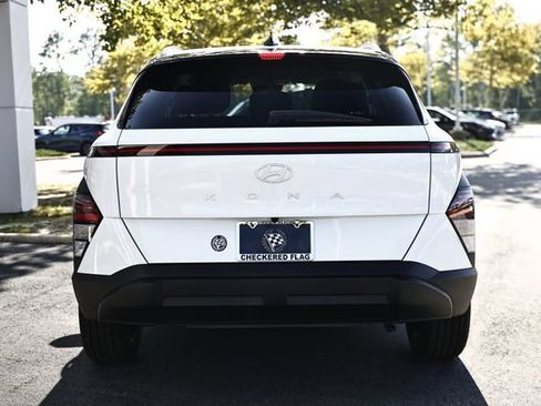 Used 2026 Hyundai Kona SEL Sport FWD image 9