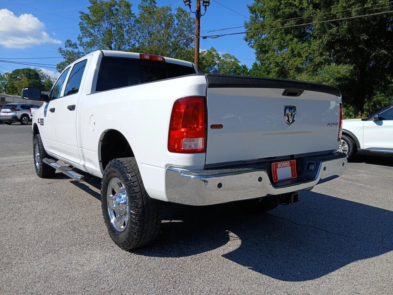 Used 2017 RAM 2500 Tradesman w/ Chrome Appearance Group AWD/4WD image 8