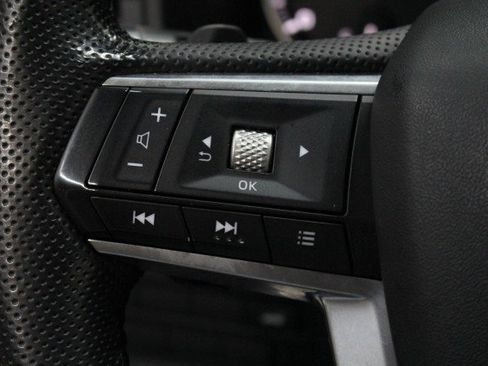 Used 2022 Mitsubishi Outlander SE image 10