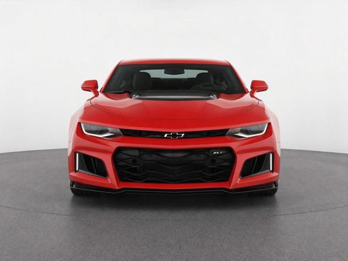 Used 2018 Chevrolet Camaro ZL1 RWD image 5