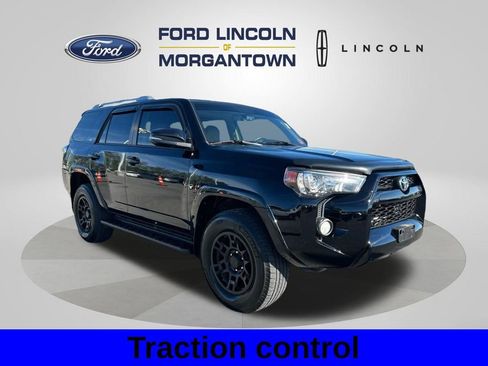 Used 2018 Toyota 4Runner SR5 image 4