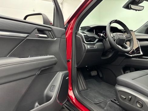 Used 2026 GMC Acadia Elevation w/ Super Cruise Package AWD/4WD image 19