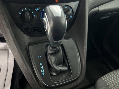 Used 2018 Ford Transit Connect XL image 13