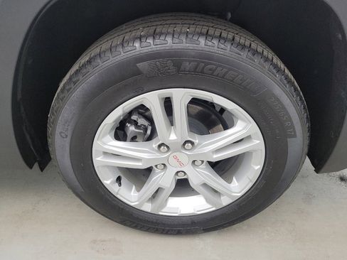 Used 2023 GMC Terrain SLE w/ Driver Convenience Package FWD image 31