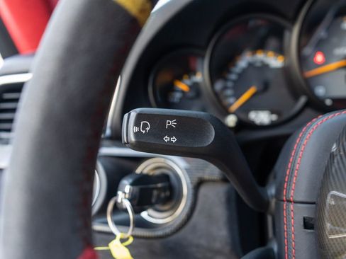 Certified 2018 Porsche 911 GT2 RS RWD image 19
