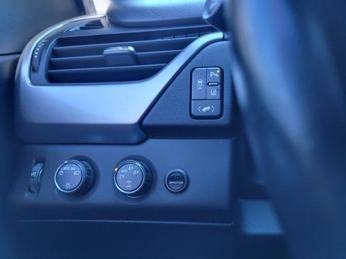 Used 2016 Chevrolet Suburban 3500 LS w/ Driver Alert Package image 62