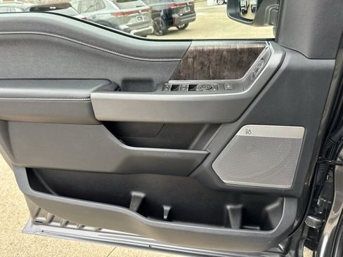 Used 2023 Ford F250 Lariat w/ FX4 Off-Road Package image 25