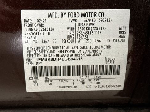 Used 2020 Ford Explorer XLT w/ Equipment Group 202A AWD/4WD image 10