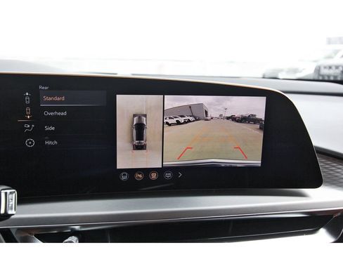 New 2027 Cadillac Lyriq Signature Luxury w/ Nappa Leather Package AWD/4WD image 17