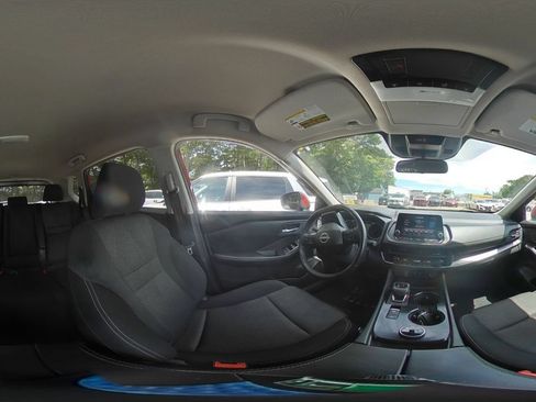 Used 2025 Nissan Rogue SV AWD/4WD image 44