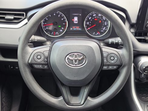Certified 2021 Toyota RAV4 XLE FWD image 15