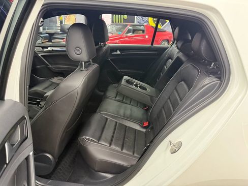 Used 2019 Volkswagen Golf R 4-Door AWD/4WD image 13