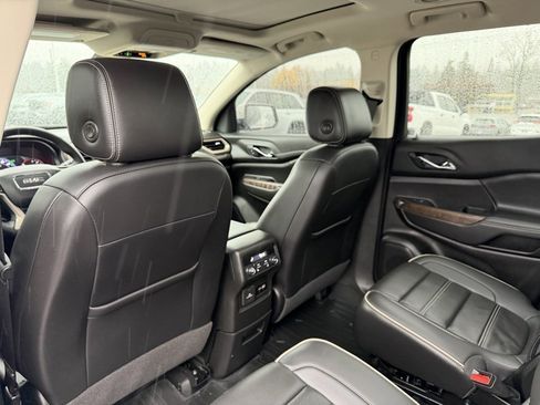 Used 2023 GMC Acadia Denali w/ Denali Ultimate Package image 32