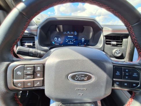 Used 2024 Ford Expedition Max Limited AWD/4WD image 12