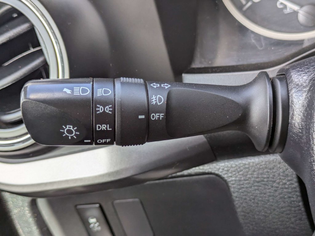Used 2021 Toyota Tacoma SR5 RWD image 16