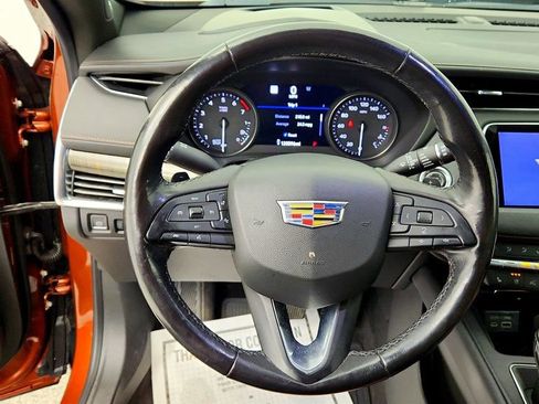 Used 2019 Cadillac XT4 Premium Luxury FWD image 14