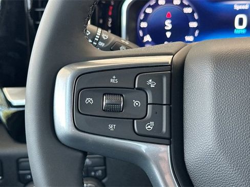 Used 2025 Chevrolet Silverado 1500 LT image 29