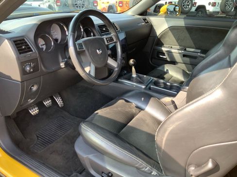 Used 2010 Dodge Challenger SRT8 w/ SRT Option Group II RWD image 19