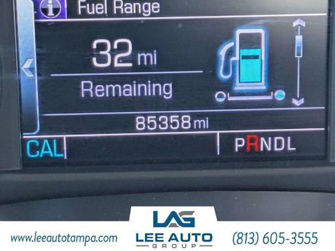 Used 2018 Chevrolet Silverado 1500 LT w/ LT Eassist Package AWD/4WD image 26