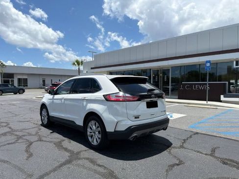 Used 2020 Ford Edge Titanium FWD image 6