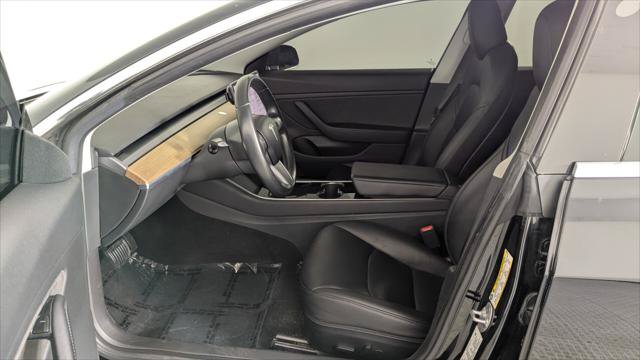Used 2019 Tesla Model 3 Standard Range Plus RWD image 11