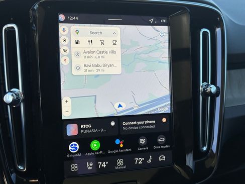 New 2026 Volvo XC40 B5 Ultra w/ Protection Package Premier image 15