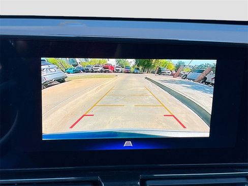 Used 2024 Chevrolet TrailBlazer LT image 13