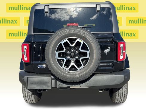 New 2025 Ford Bronco Outer Banks image 13