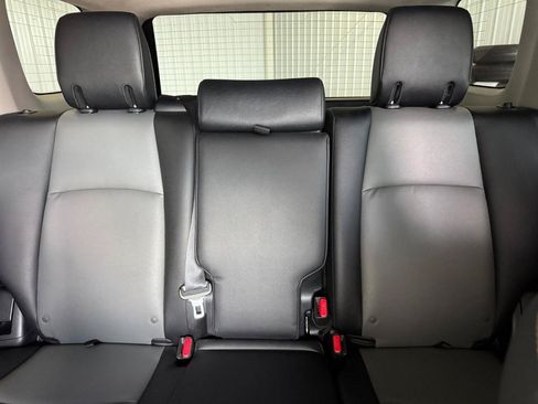 Used 2020 Toyota 4Runner TRD Off-Road Premium w/ Moonroof Package AWD/4WD image 10