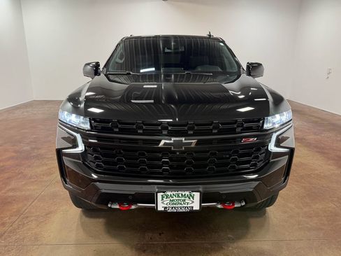 Used 2024 Chevrolet Tahoe Z71 w/ Luxury Package AWD/4WD image 41