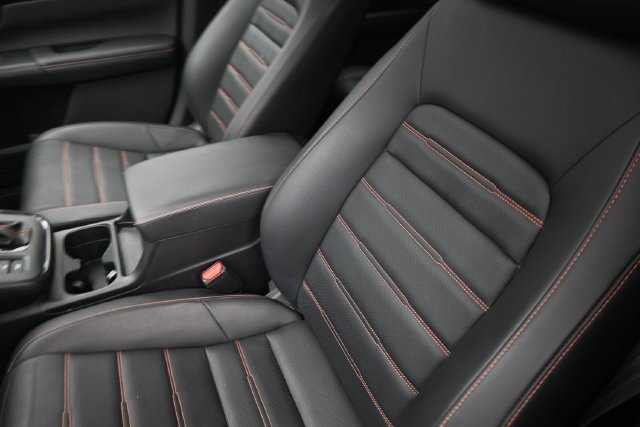 Certified 2026 Honda CR-V Sport Touring image 18