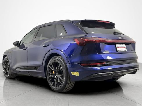 Used 2022 Audi e-tron Chronos AWD/4WD image 3