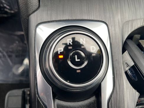 Used 2025 Ford Escape ST-Line image 28