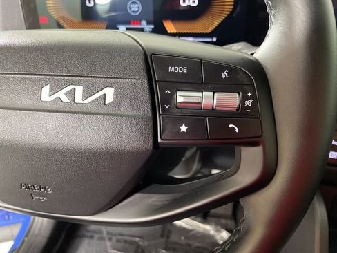 New 2026 Kia Sportage EX w/ EX Panorama Roof Package FWD image 21
