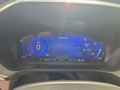 Certified 2022 Ford Escape Titanium w/ Titanium Premium Package FWD image 11