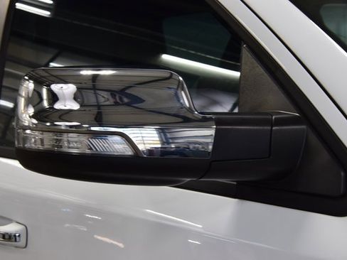 Used 2021 RAM 1500 Laramie image 18