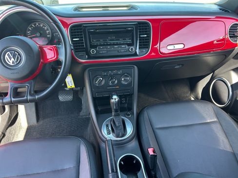 Used 2012 Volkswagen Beetle 2.5 FWD image 19