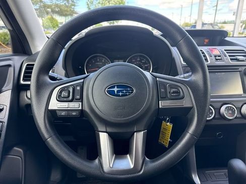 Used 2018 Subaru Forester 2.5i w/ Alloy Wheel Package AWD/4WD image 18