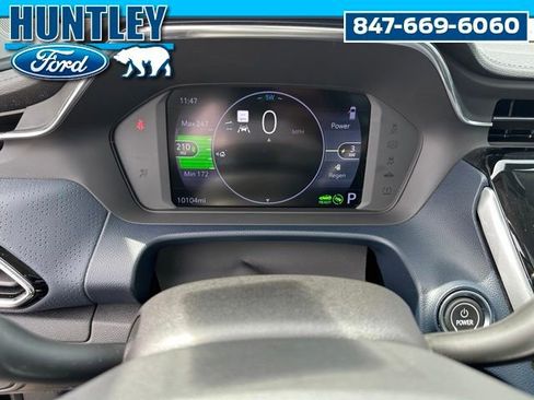 Used 2023 Chevrolet Bolt EUV Premier w/ Sun & Sound Package FWD image 31
