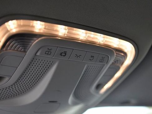 Used 2023 Mercedes-Benz Metris Passenger image 50