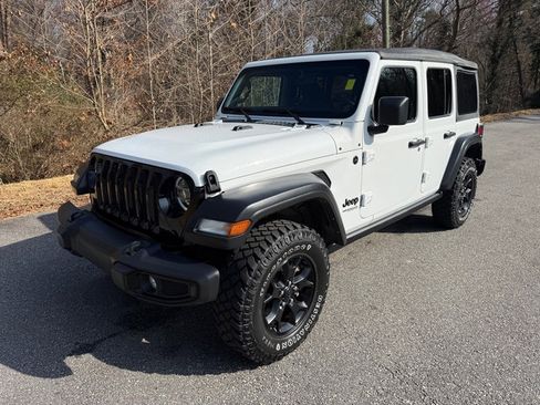 Used 2021 Jeep Wrangler Unlimited Sport image 2