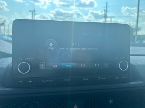 Used 2024 Honda CR-V EX image 5