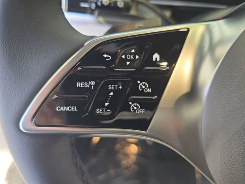 New 2026 Mercedes-Benz GLC 300 4MATIC image 18