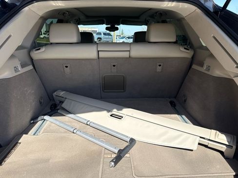 Used 2015 Cadillac SRX Luxury image 52