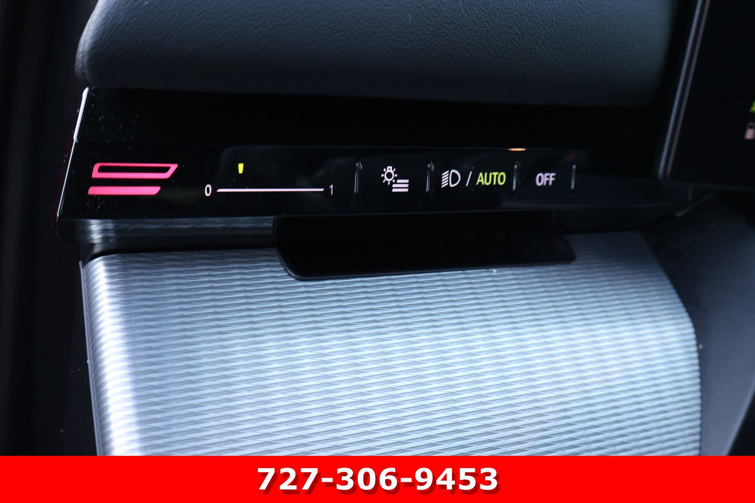 Used 2024 BMW 530i w/ M Sport Package RWD image 22