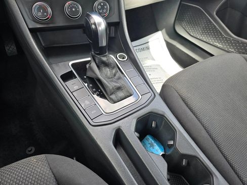 Used 2019 Volkswagen Jetta S w/ Driver Assistance Package FWD image 32