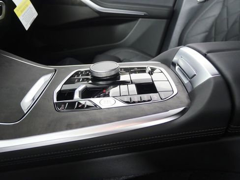 New 2026 BMW X7 xDrive40i image 22