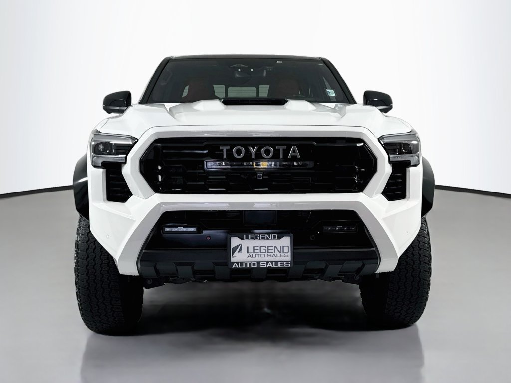 Used 2024 Toyota Tacoma TRD Pro AWD/4WD image 3