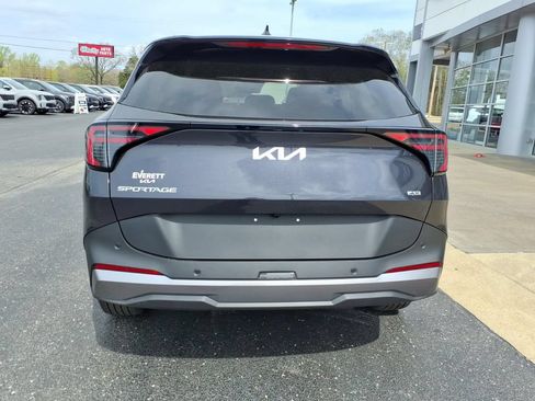New 2026 Kia Sportage EX AWD/4WD image 5